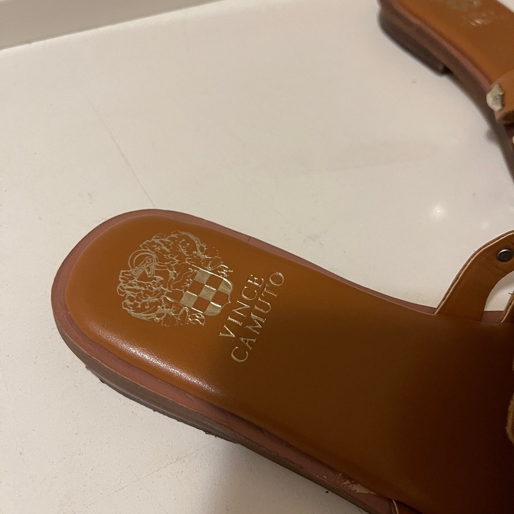 Vince Camuto Studded Leather
Slide Sandals Neverna
Sandstone - Picture 3 of 10